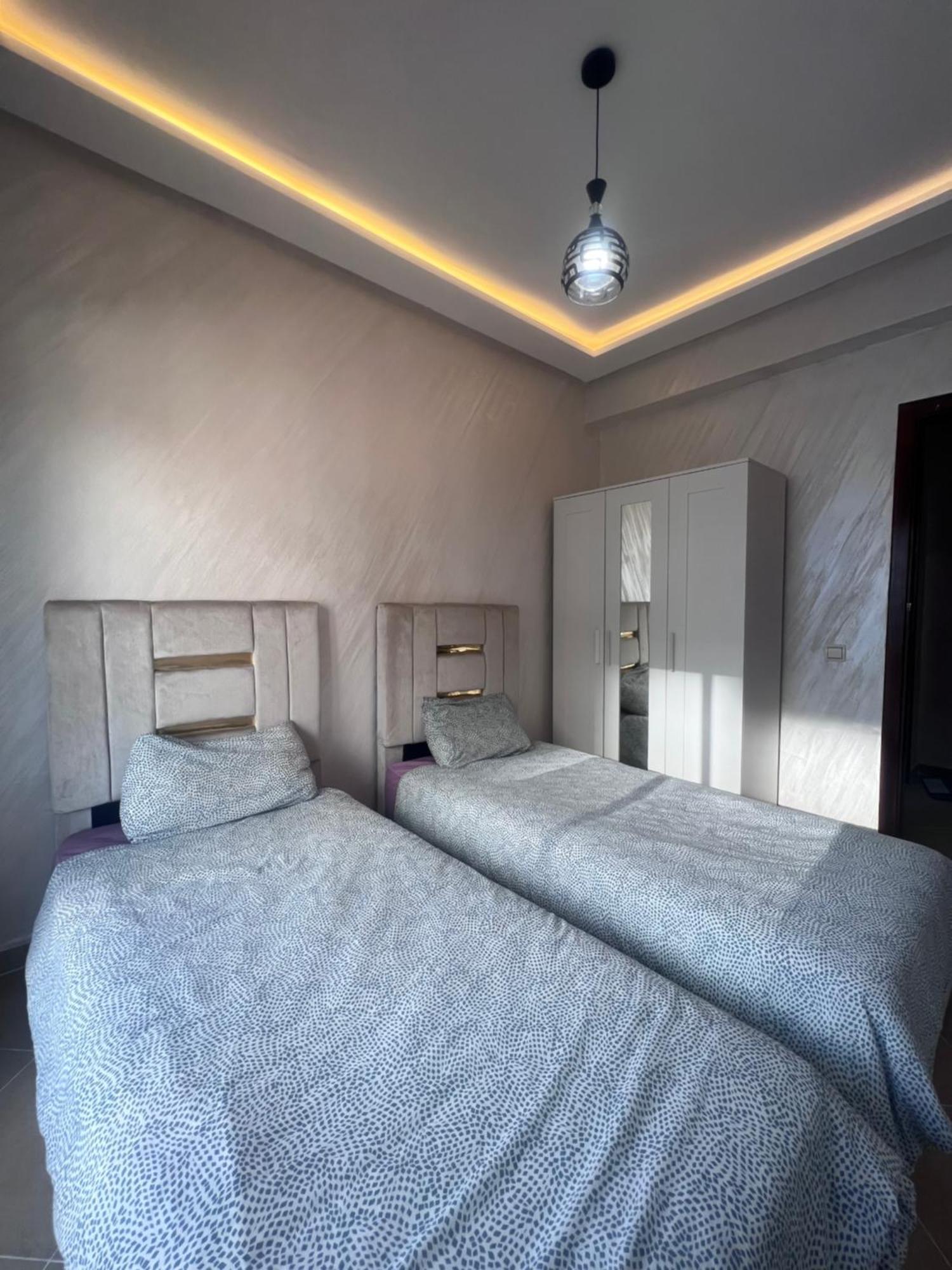 Luxury Center Town Apartment Kenitra Exterior photo